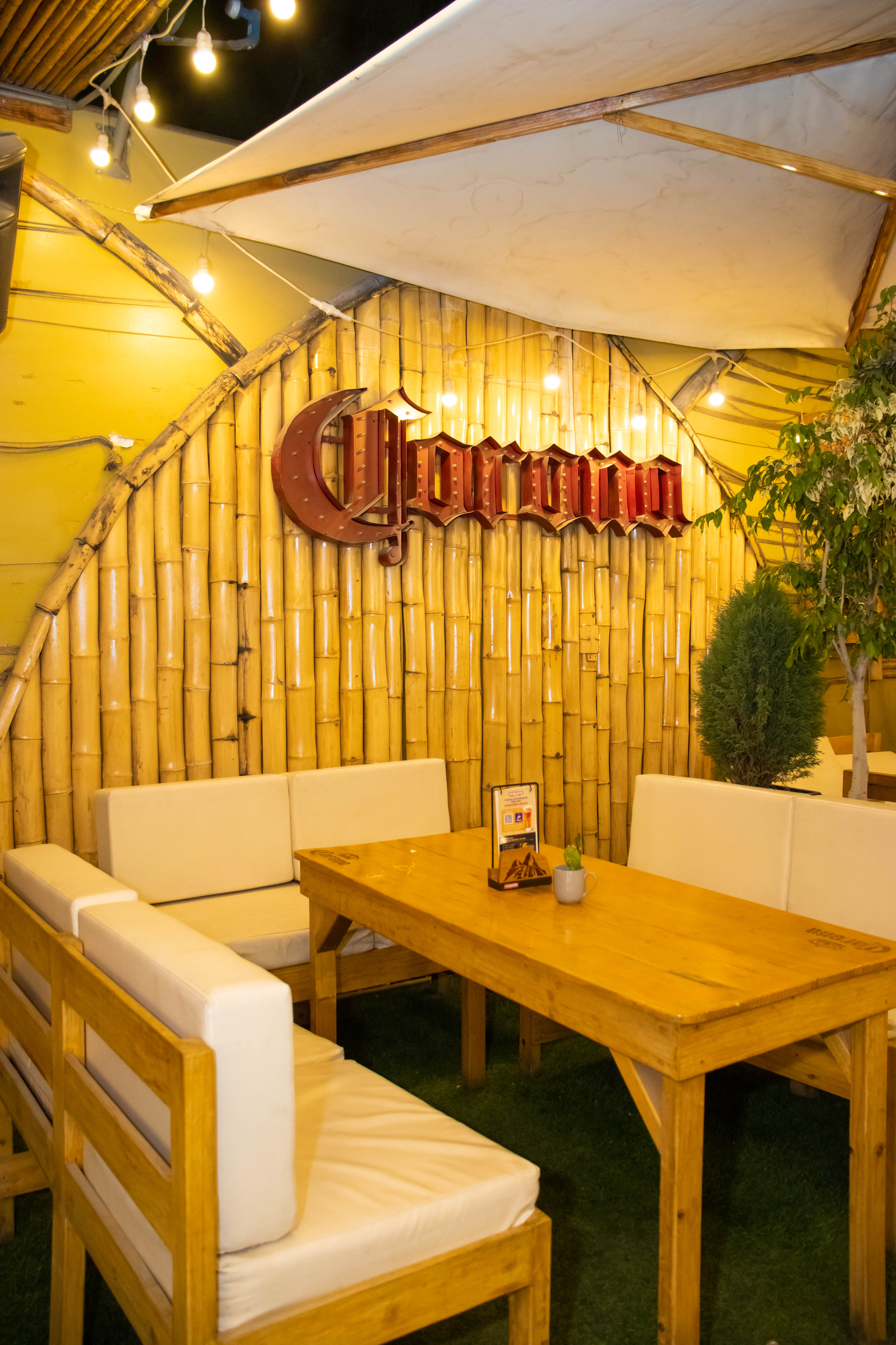 Ambiente del local 3